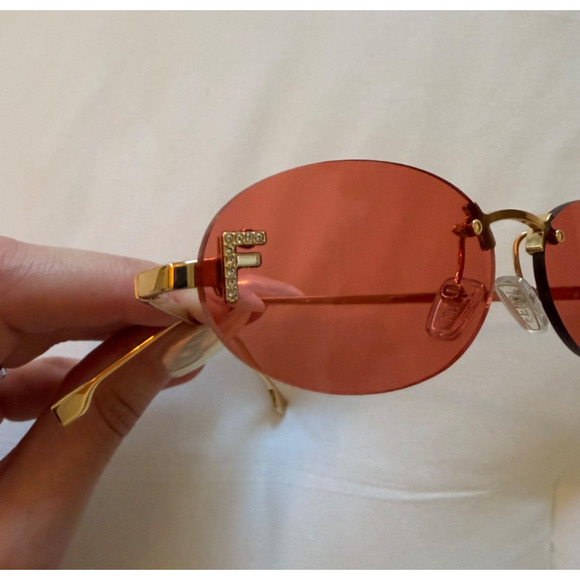 BNWT & BOX Fendi Oval Sunglasses